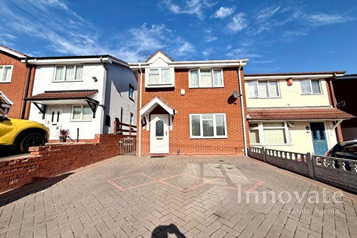 3 Bedroom Semi-Detached House To Rent In St. James Road, Oldbury, B69
