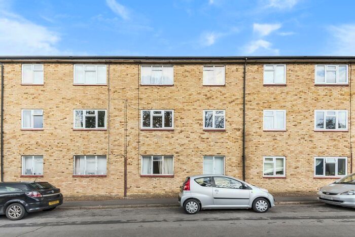 1 Bedroom Apartment To Rent In Wolvercote, North Oxford, OX2