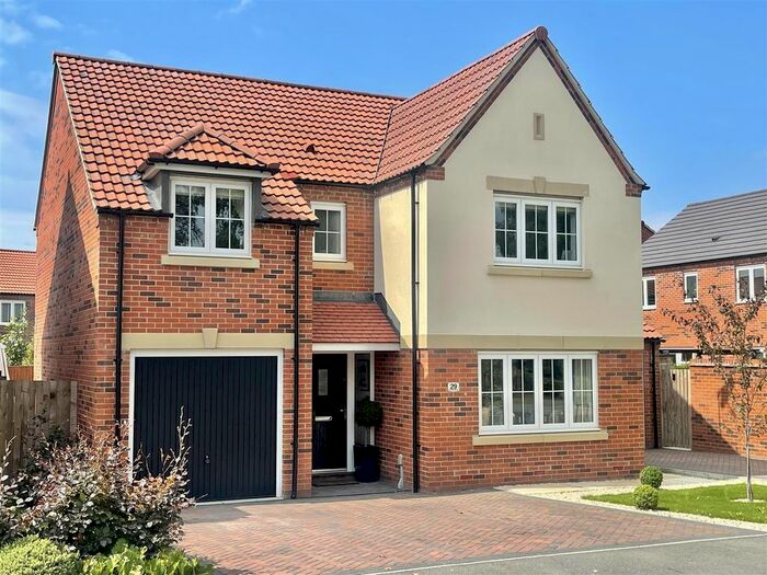 4 Bedroom Detached House For Sale In Edgar Drive, Thirsk, YO7