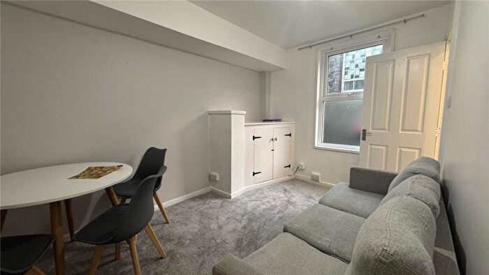 3 Bedroom Terraced House To Rent In Hill Street, Bangor, Gwynedd, LL57