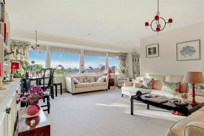 2 Bedroom Flat To Rent In Burghley House, Somerset Road, London, SW19