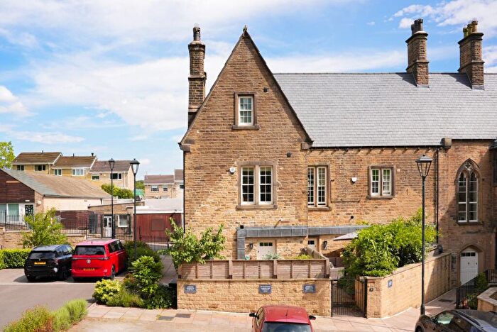 3 Bedroom House For Sale In St. Stephens Place, Skipton, North Yorkshire, BD23