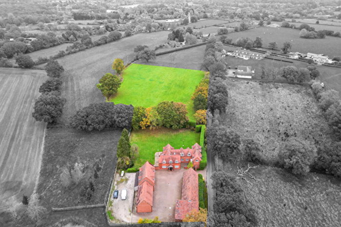 5 Bedroom Farm House For Sale In Small Lane, Earlswood, B94
