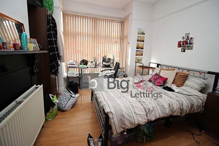 7 Bedroom House To Rent In Richmond Avenue, Leeds, LS6