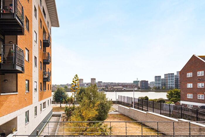 1 Bedroom Flat To Rent In Fishguard Way, London, E16