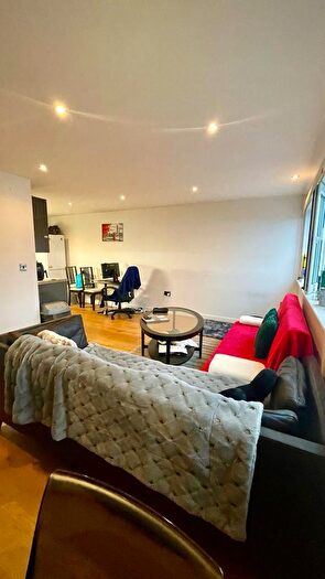 2 Bedroom Flat To Rent In The Bar, St James Gate, Newcastle Upon Tyne, NE1