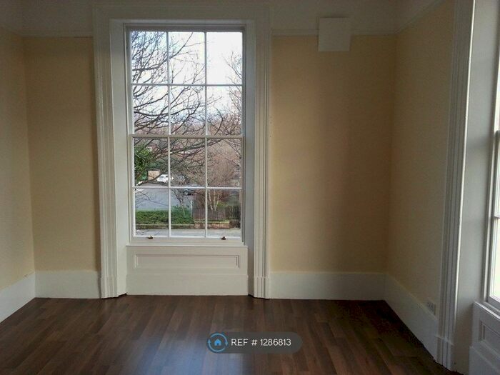 2 Bedroom Flat To Rent In Hawthorne Road, Liverpool L20