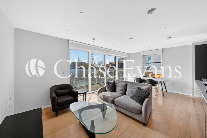 2 Bedroom Flat To Rent In Lantana Heights, Glasshouse Gardens, Stratford, London, E20