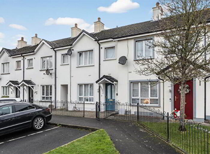 3 Bedroom Mid Terraced House For Sale In The Old Fort, Derry / Londonderry, BT47