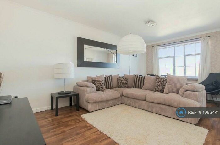 1 Bedroom Flat To Rent In Royal Arsenal, London, SE18