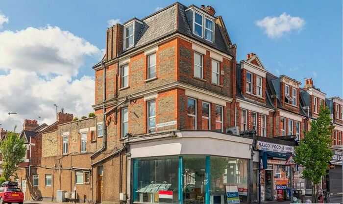 1 Bedroom Apartment To Rent In Crouch End Hill, London, N8