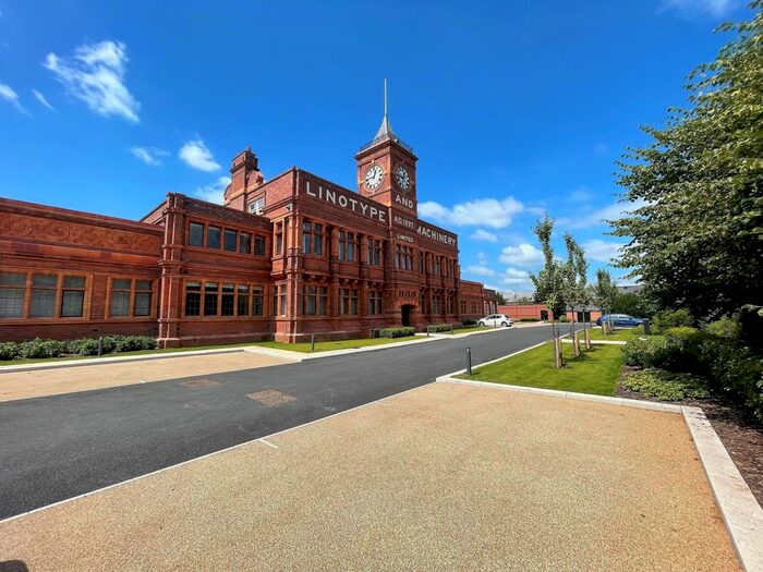 2 Bedroom Flat To Rent In Lawrence Road, Altrincham, WA14