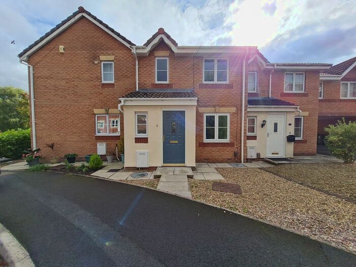 4 Bedroom Semi-Detached House To Rent In Rosewood Close, Chorley, PR7