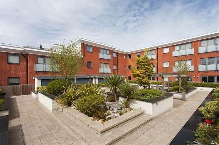 2 Bedroom Flat To Rent In Rushley Way, Kennet Island, Reading, RG2