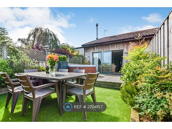 2 Bedroom Detached House To Rent In Avon Lane, Saltford, Bristol, BS31