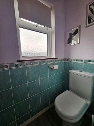 3 Bedroom End Of Terrace House For Sale In Holly Road, Risca, Newport, Gwent, NP11