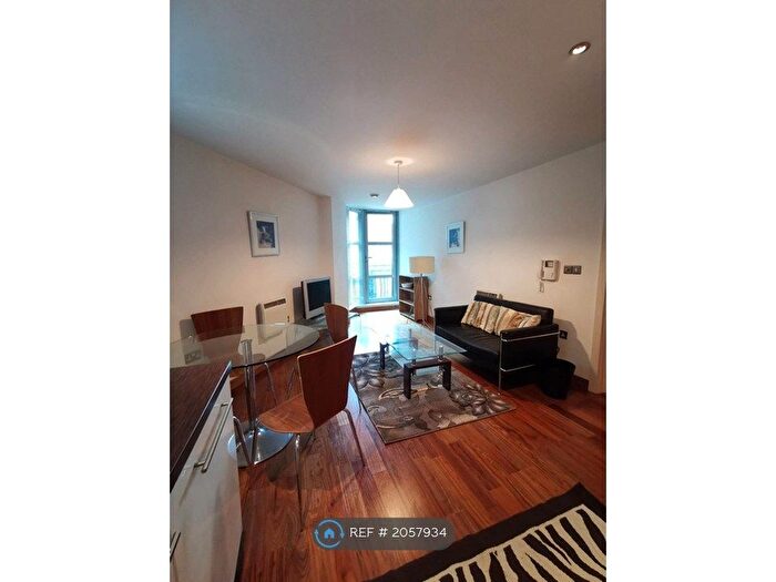 1 Bedroom Flat To Rent In Great George St, Leeds, LS1