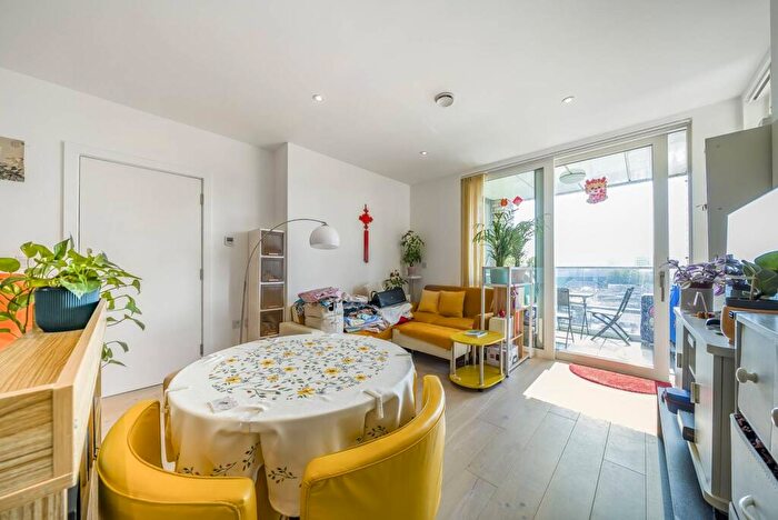 1 Bedroom Flat To Rent In Quebec Way, Canada Water, London, SE16