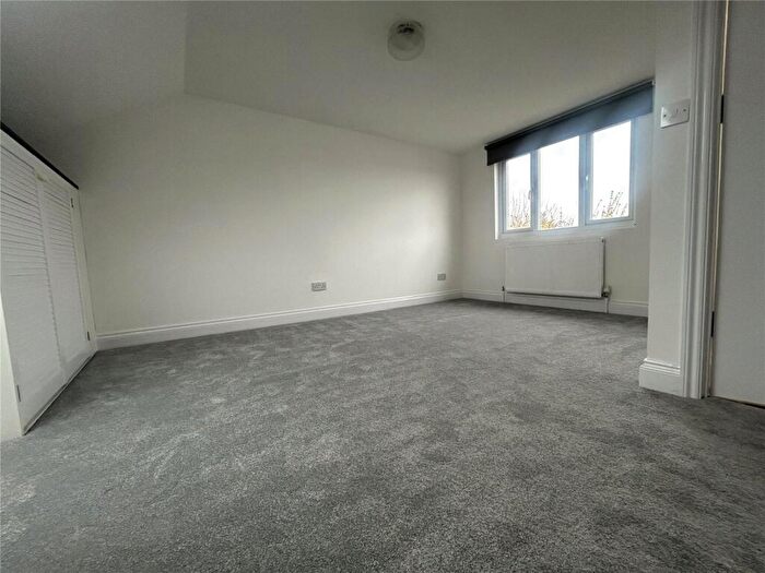 2 Bedroom Apartment To Rent In Eldon Road, London, N22