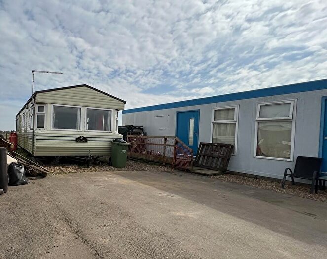 2 Bedroom Mobile Home To Rent In Coneywood Road, Doddington, March, Cambs., PE15