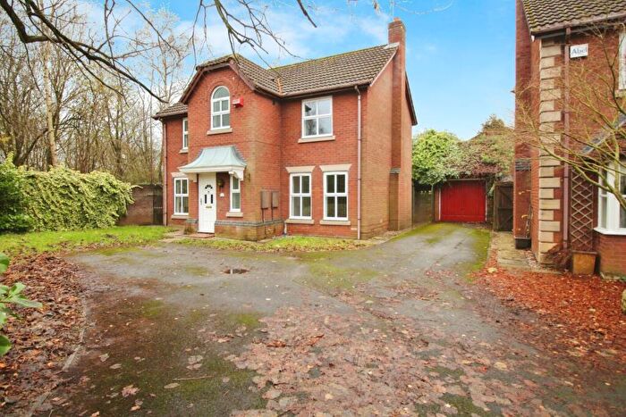 5 Bedroom Detached House To Rent In Land Lane, Wilmslow, Cheshire, SK9