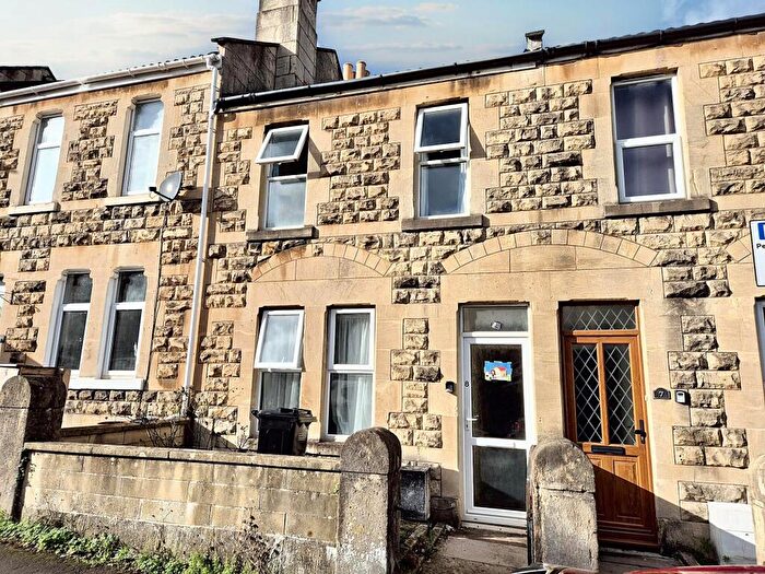 Terraced House To Rent In St. Kilda's Road, Bath, Somerset, BA2