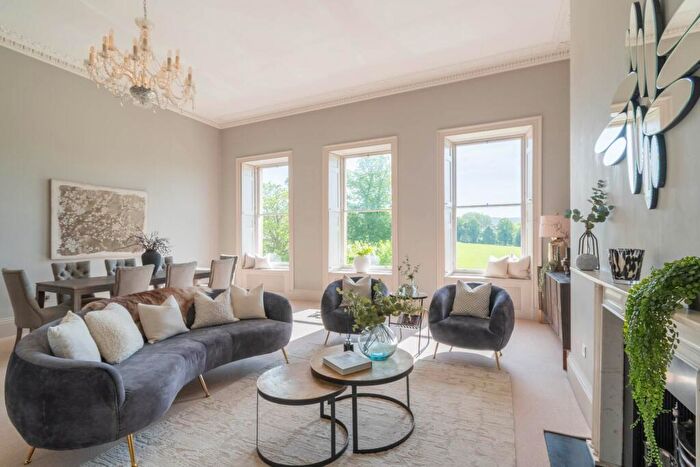 2 Bedroom Apartment For Sale In Marlborough Buildings, Bath, BA1