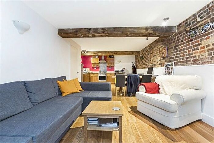 1 Bedroom Flat To Rent In Devon House, Maidstone Building Mews, London, SE1