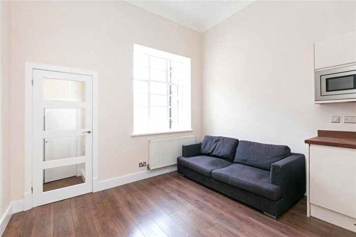 1 Bedroom Flat To Rent In Ormonde Terrace, Primrose Hill, NW8