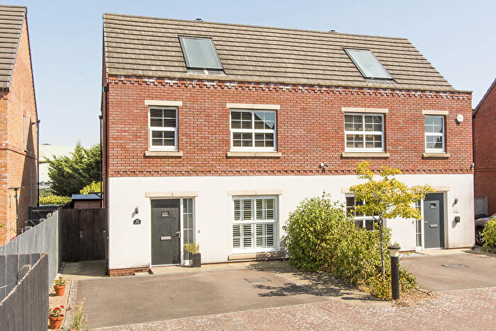 3 Bedroom Semi-Detached House For Sale In Burton Street, Market Harborough, LE16