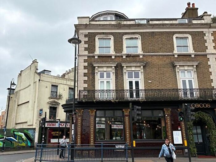 2 Bedroom Flat To Rent In Church Road, London, SE19