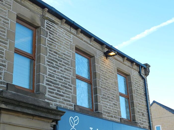 1 Bedroom Flat To Rent In Watson Street, Hoyland, S74