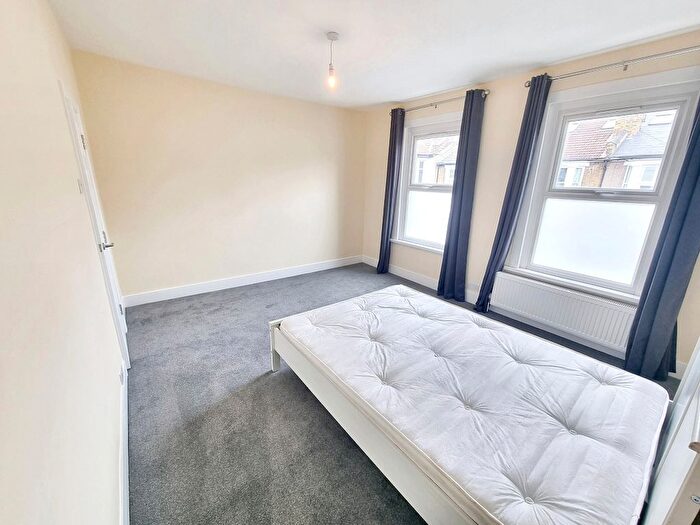 4 Bedroom Property To Rent In Melford Road, Leytonstone, E11