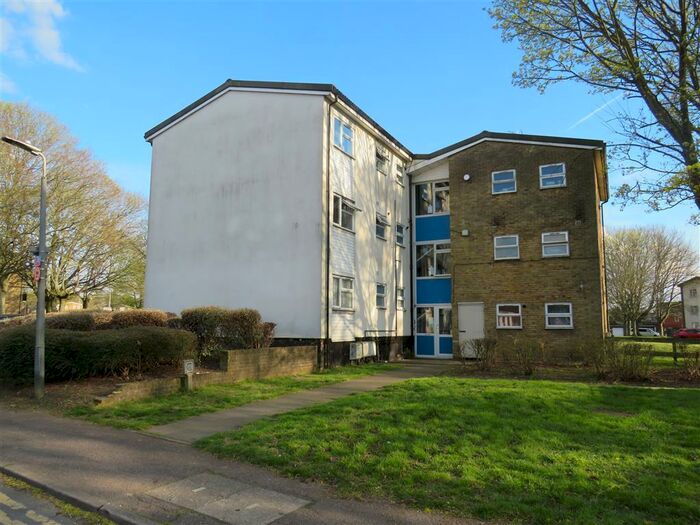 2 Bedroom Apartment To Rent In Penn Road, Stevenage, SG1