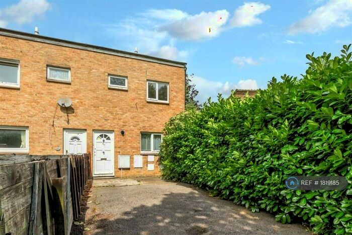 2 Bedroom End Of Terrace House To Rent In Bramble Avenue, Milton Keynes, MK14