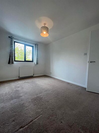 2 Bedroom Apartment To Rent In Bramhall Lane, Stockport, SK3