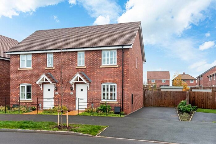 2 Bedroom Semi Detached House For Sale In Drooper Drive, Stratford Upon Avon, CV37