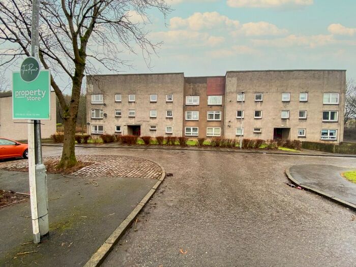 2 Bedroom Flat To Rent In Ash Road, Cumbernauld, North Lanarkshire G67