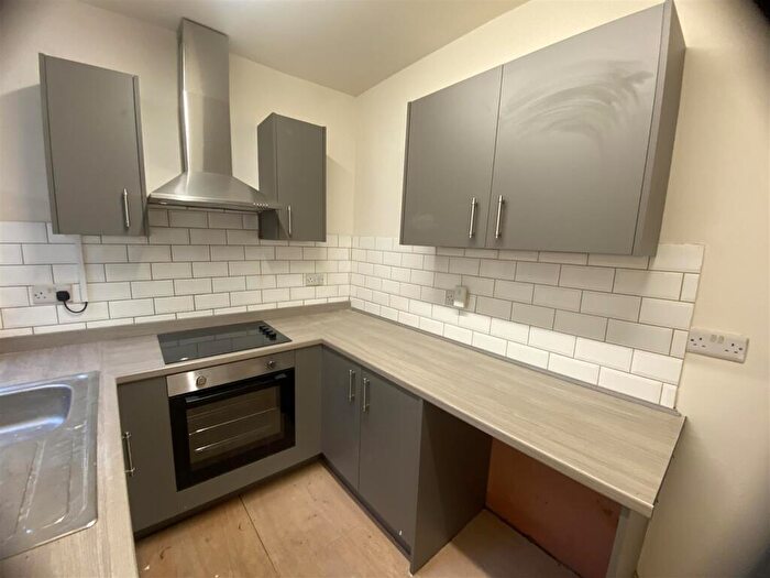 3 Bedroom Terraced House To Rent In Upper Kenyon Street, Thorne, DN8