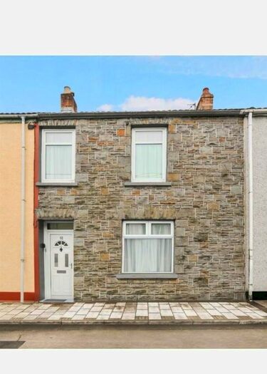 3 Bedroom Terraced House To Rent In Bond Street, Aberdare, CF44