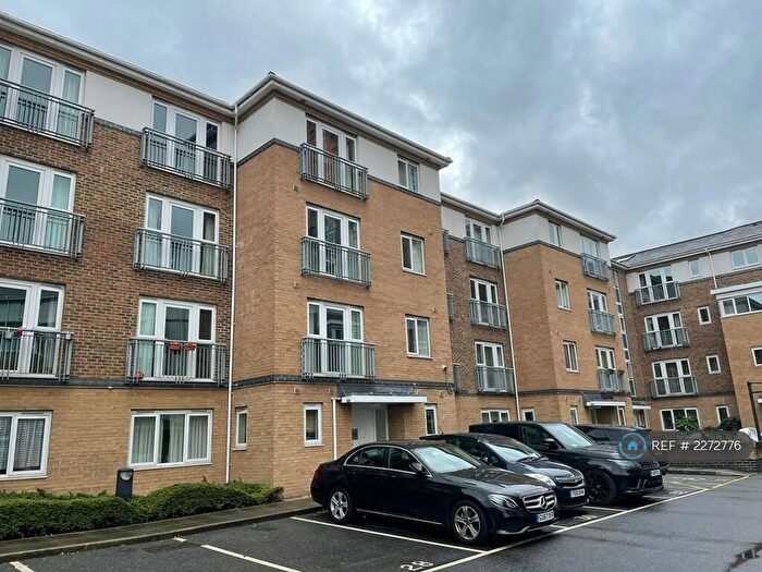 1 Bedroom Flat To Rent In Shadwell, London, E1