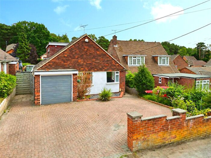 4 Bedroom Detached House For Sale In College Road, College Town, Sandhurst, Berkshire, GU47