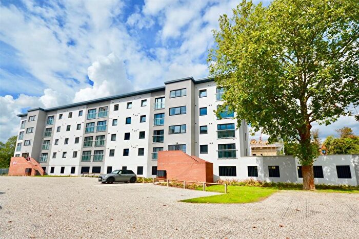 1 Bedroom Apartment For Sale In Flitch End, Braintree, CM7