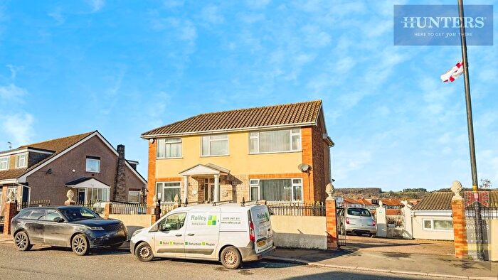 4 Bedroom Detached House For Sale In South Liberty Lane, Ashton Vale, BS3