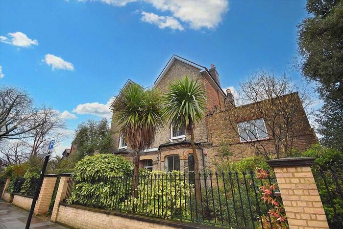 2 Bedroom Property To Rent In Burlington Road, Chiswick, Chiswick, W4
