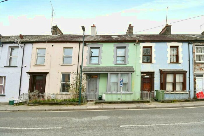 4 Bedroom Terraced House For Sale In Castle Street, Cardigan, Ceredigion, SA43