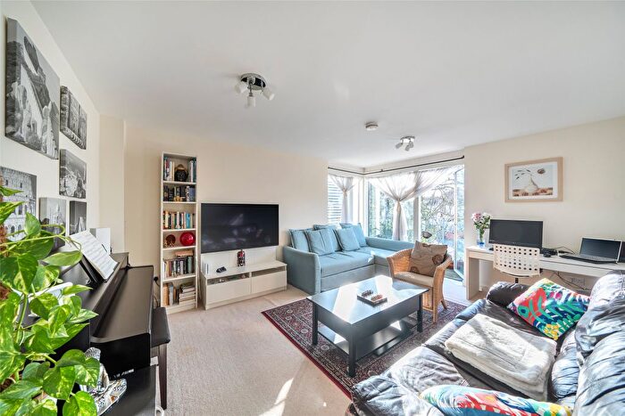 2 Bedroom Flat For Sale In Airco Close, Kingsbury, London, NW9
