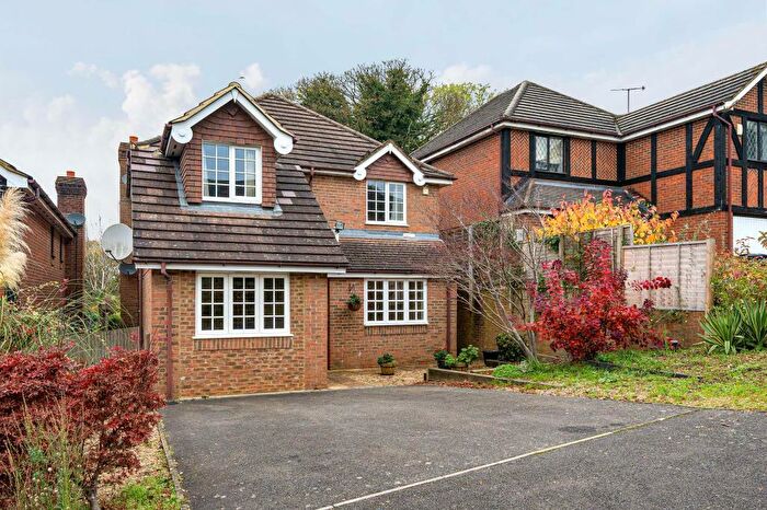 4 Bedroom Detached House To Rent In Foxhill Close, High Wycombe, HP13