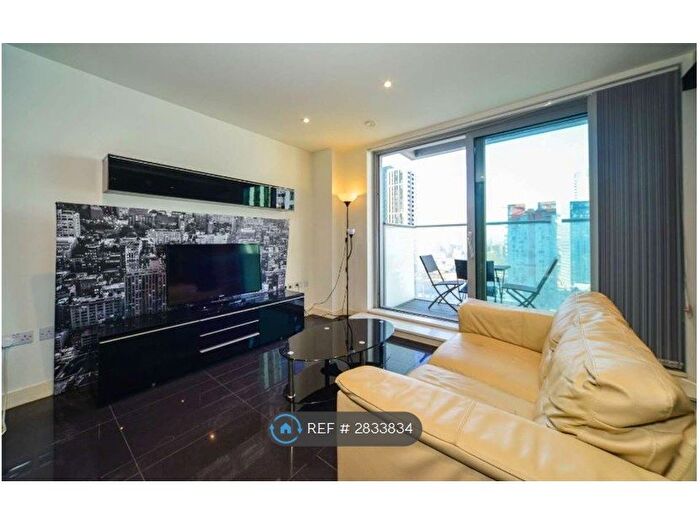 Studio To Rent In Pan Peninsula Square, London, E14