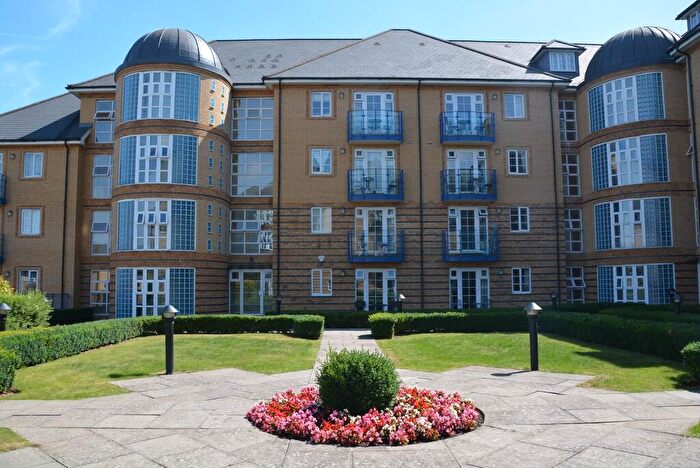 2 Bedroom Apartment To Rent In Newland Gardens, Hertford, SG13